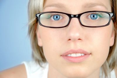 spectacles ; eyeglasses ; glasses